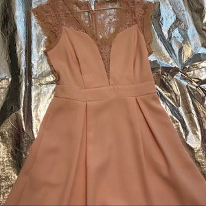 Bcbg size 4 pink dress w lace